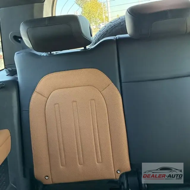 2023 Land Rover Defender 130 X