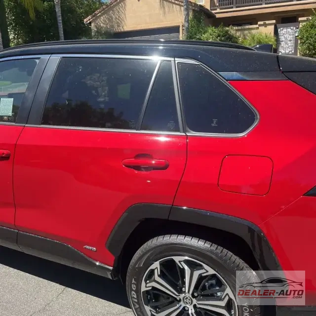 2025 Toyota RAV4 Plug-in Hybrid XSE