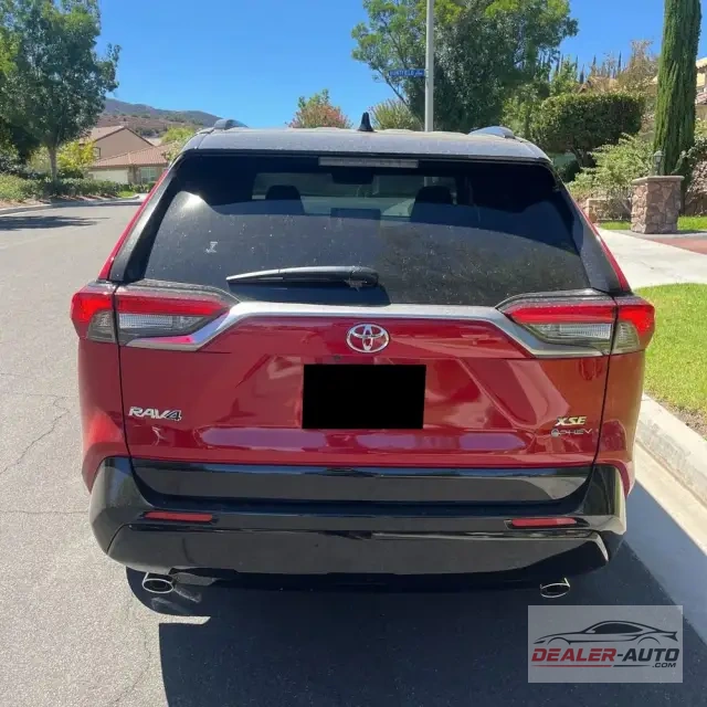 2025 Toyota RAV4 Plug-in Hybrid XSE