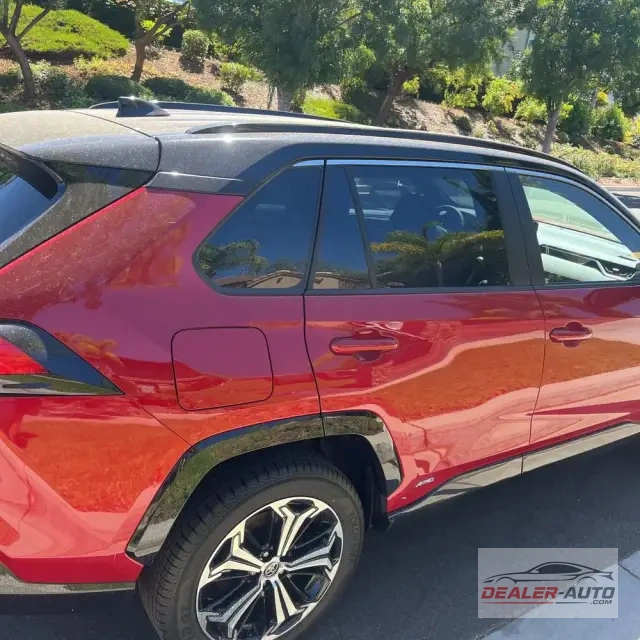 2025 Toyota RAV4 Plug-in Hybrid XSE