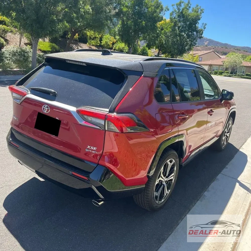 2025 Toyota RAV4 Plug-in Hybrid XSE
