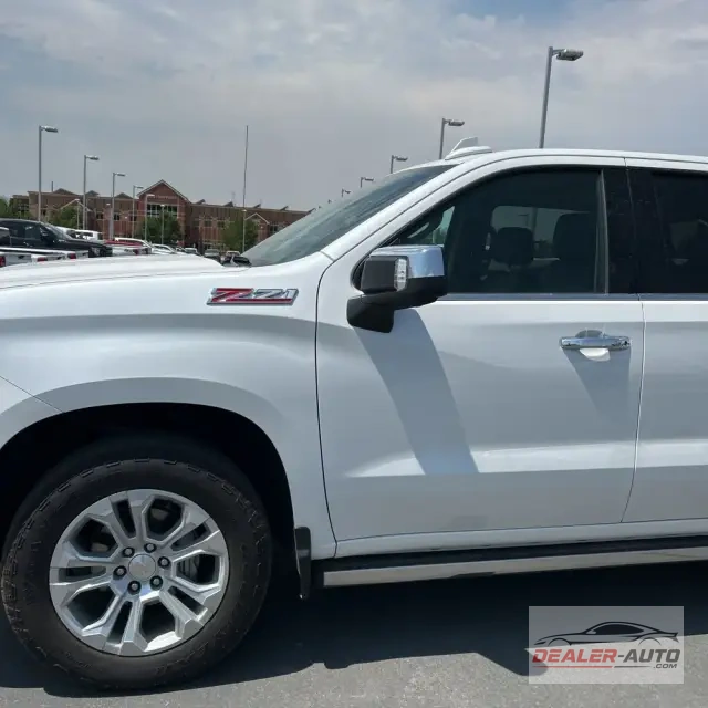 2024 Chevrolet Silverado 1500 LTZ