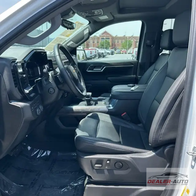 2024 Chevrolet Silverado 1500 LTZ