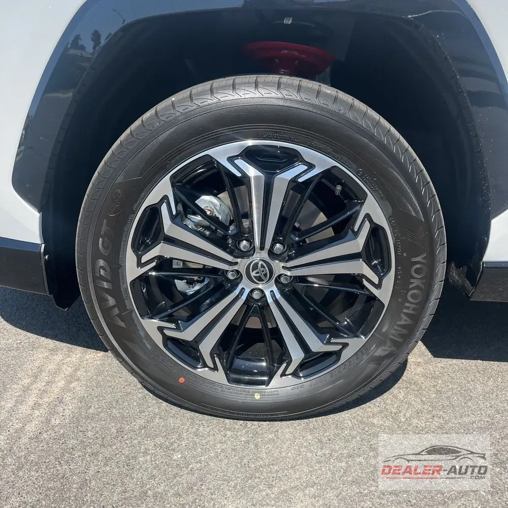 2025 Toyota RAV4 Plug-in Hybrid XSE