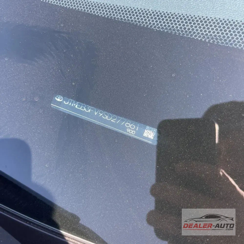 2025 Toyota RAV4 Plug-in Hybrid XSE