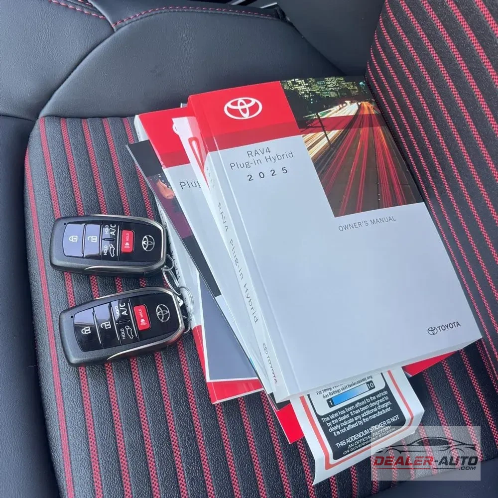 2025 Toyota RAV4 Plug-in Hybrid XSE