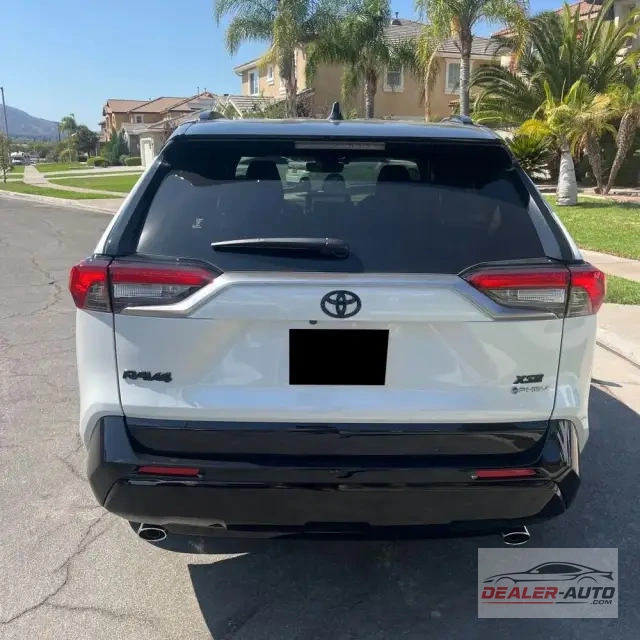 2025 Toyota RAV4 Plug-in Hybrid XSE