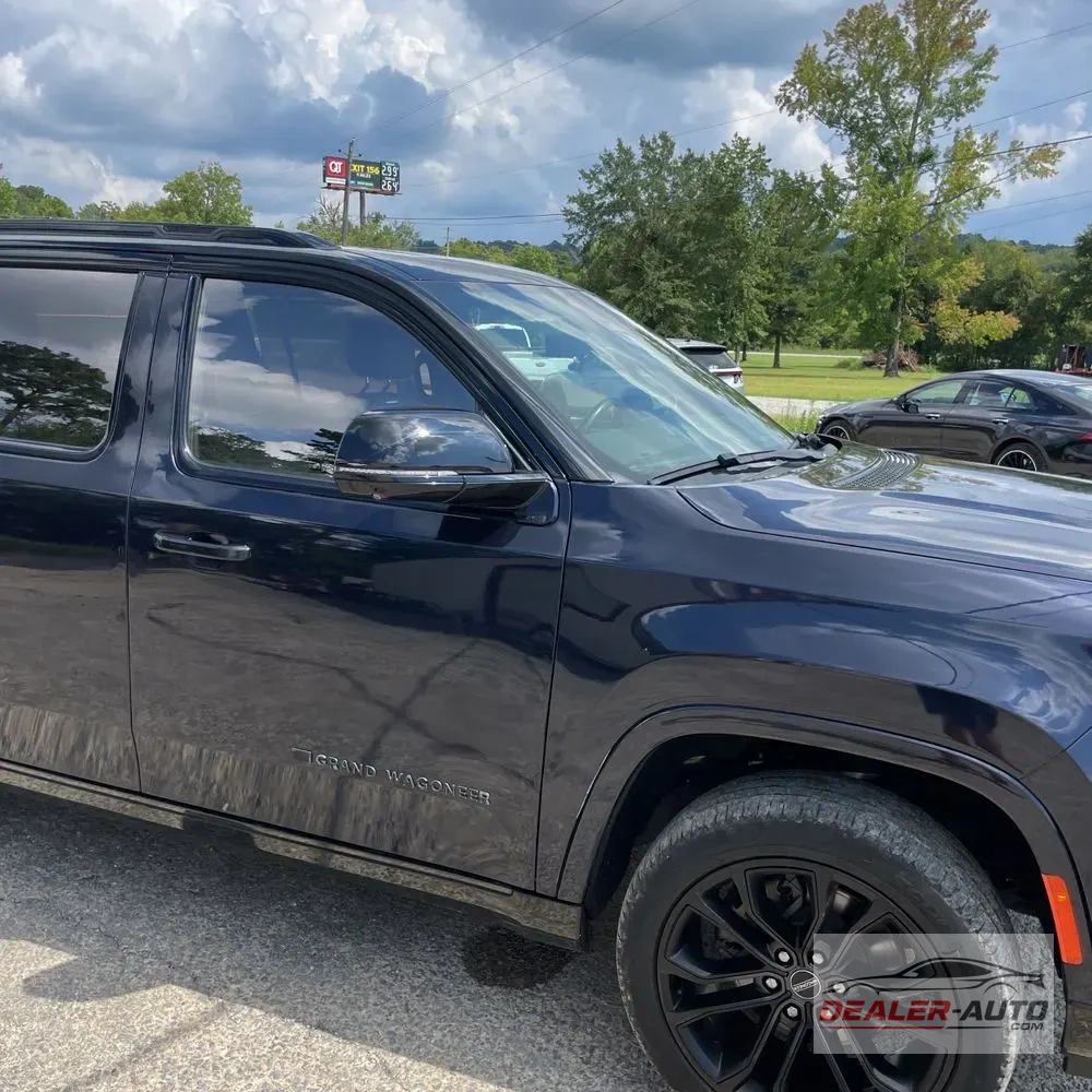2023 Jeep Grand Wagoneer Obsidian