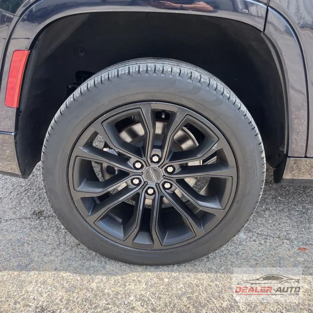 2023 Jeep Grand Wagoneer Obsidian