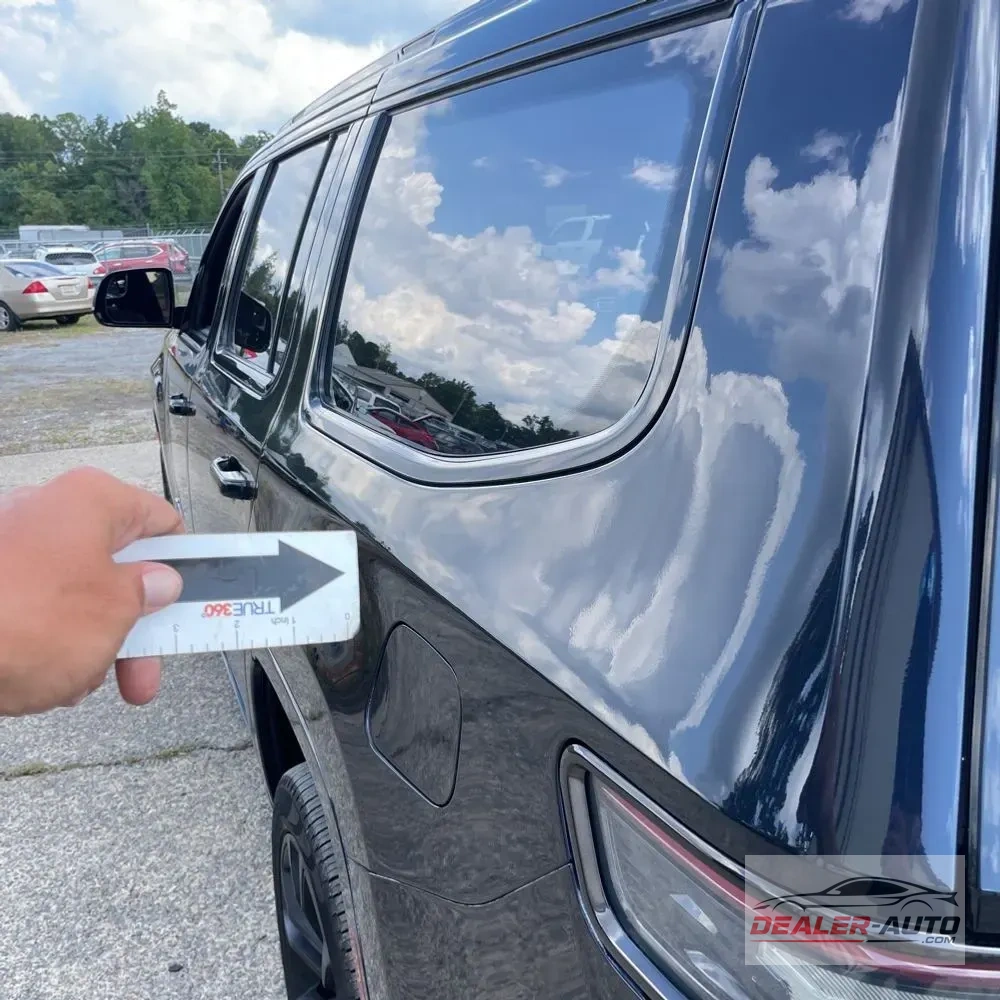 2023 Jeep Grand Wagoneer Obsidian