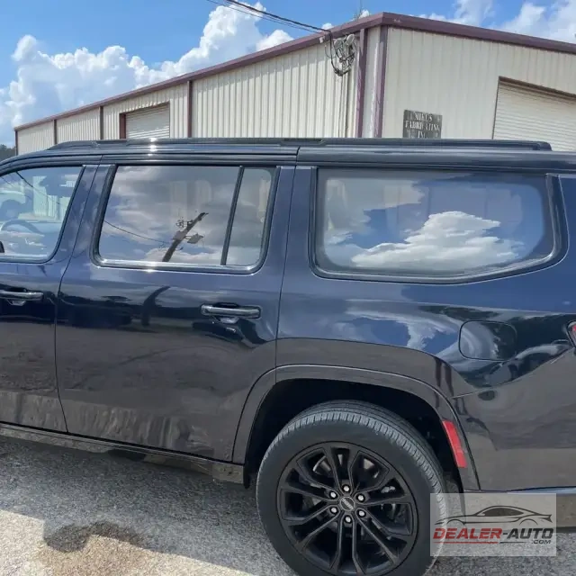 2023 Jeep Grand Wagoneer Obsidian