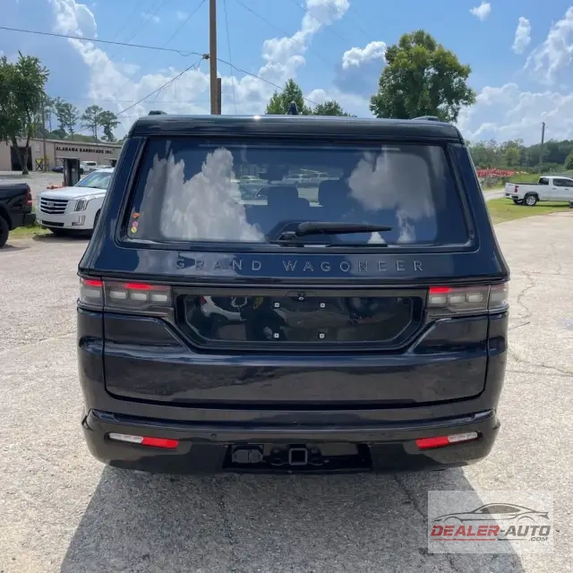 2023 Jeep Grand Wagoneer Obsidian