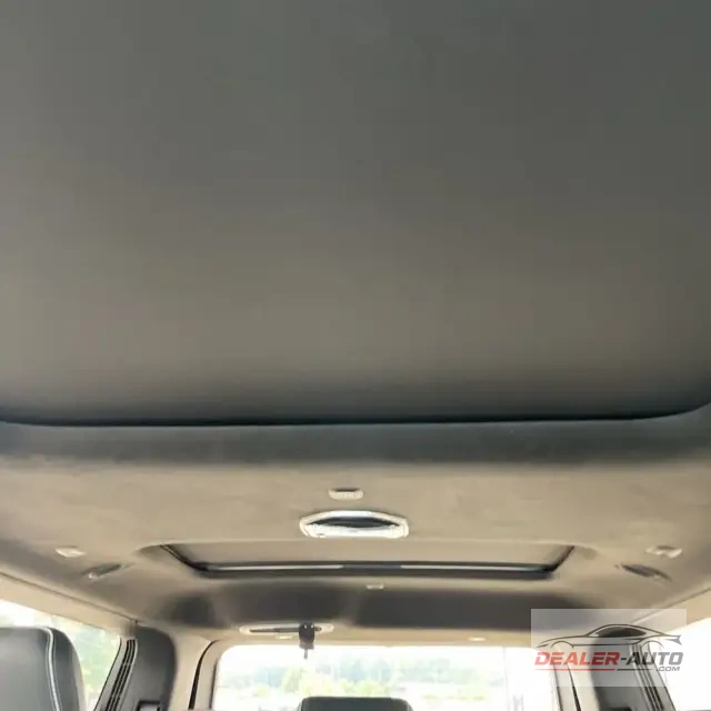 2023 Jeep Grand Wagoneer Obsidian