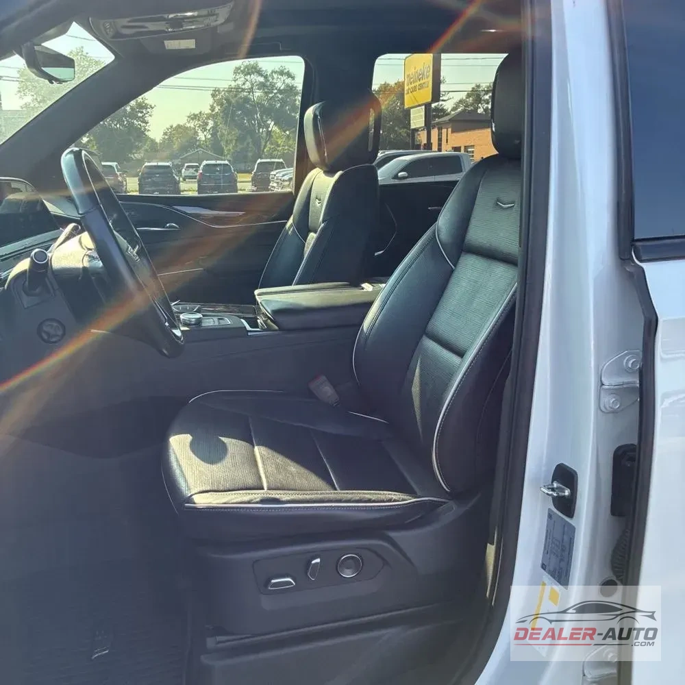 2021 Cadillac Escalade Sport