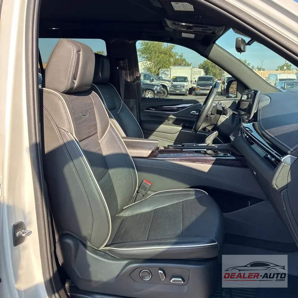 2021 Cadillac Escalade Sport