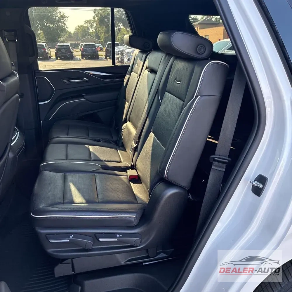 2021 Cadillac Escalade Sport