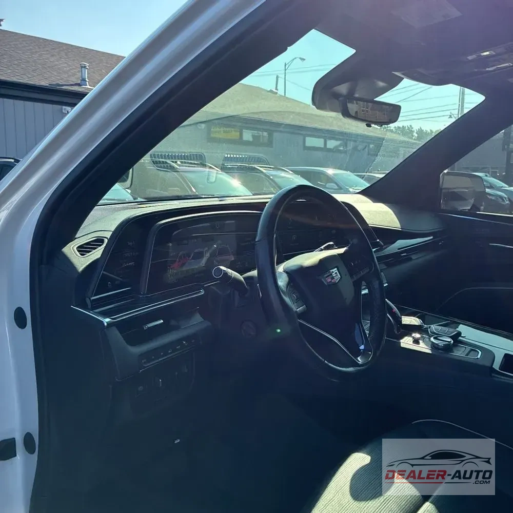 2021 Cadillac Escalade Sport