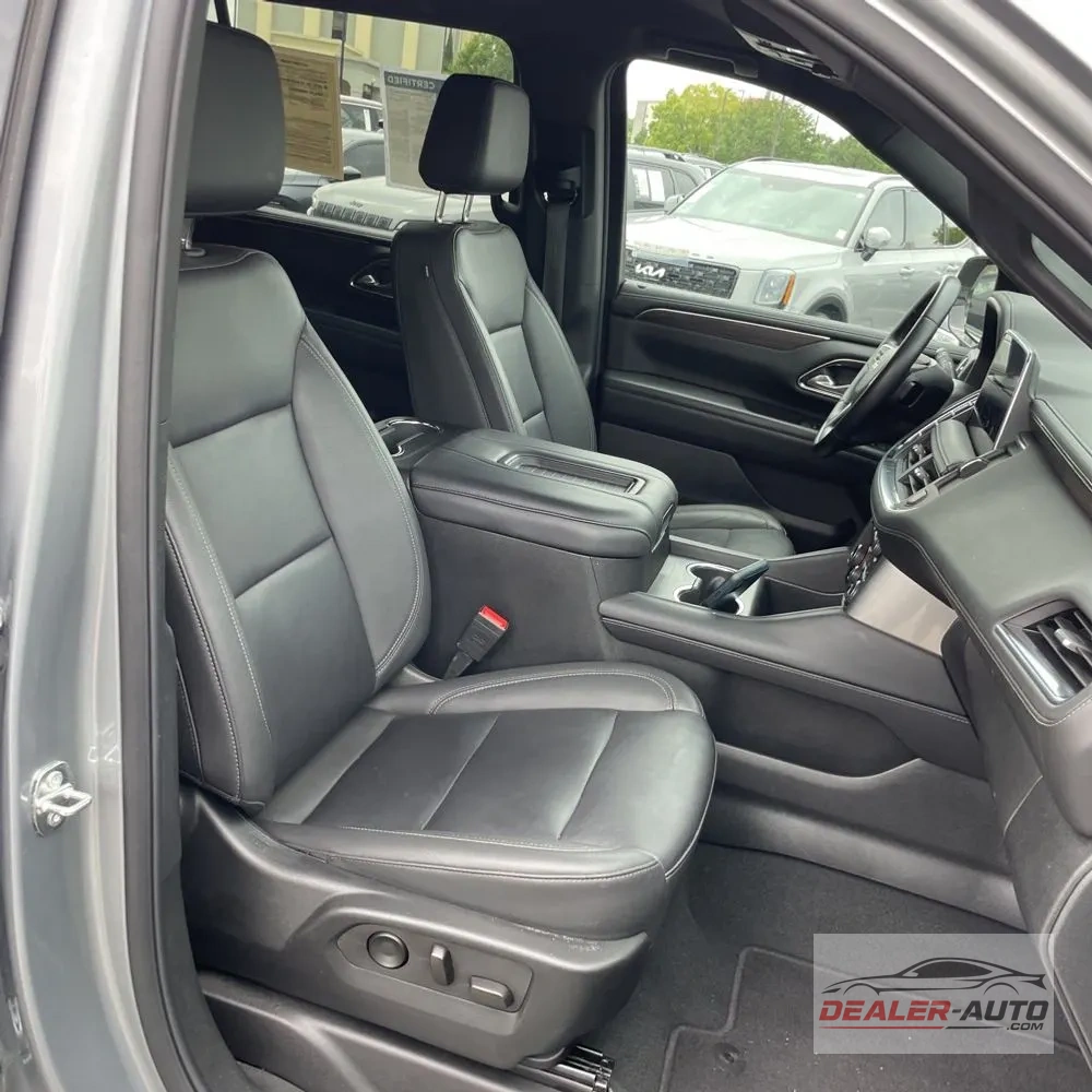 2024 Chevrolet Suburban LT