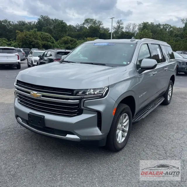 2024 Chevrolet Suburban LT