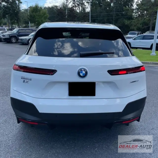 2024 BMW iX xDrive50