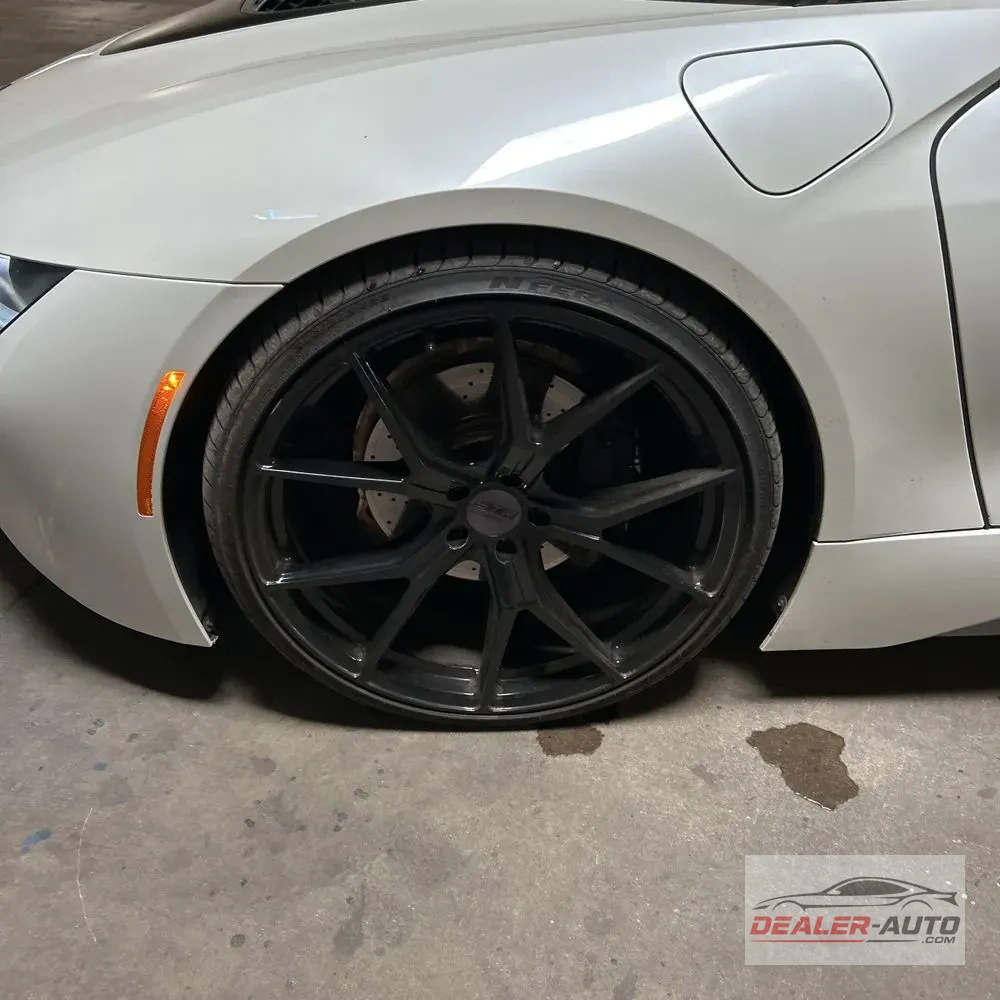 2016 BMW i8 Repossessed Unit