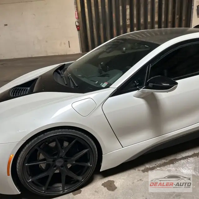 2016 BMW i8 Repossessed Unit