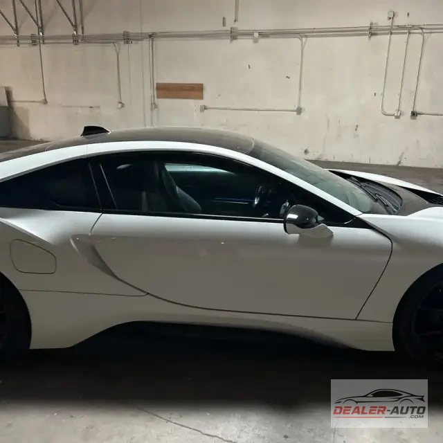 2016 BMW i8 Repossessed Unit