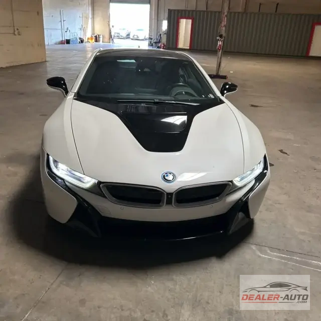 2016 BMW i8 Repossessed Unit