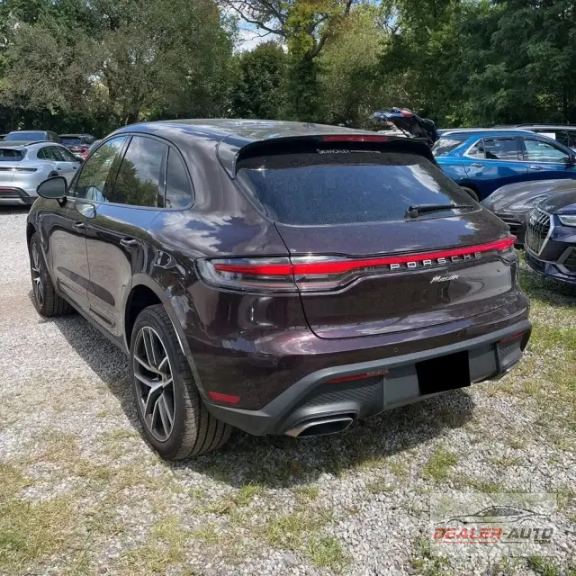 2025 Porsche Macan Base