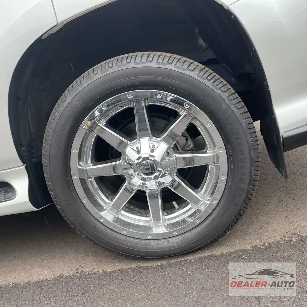 2023 Lexus GX 460 Base