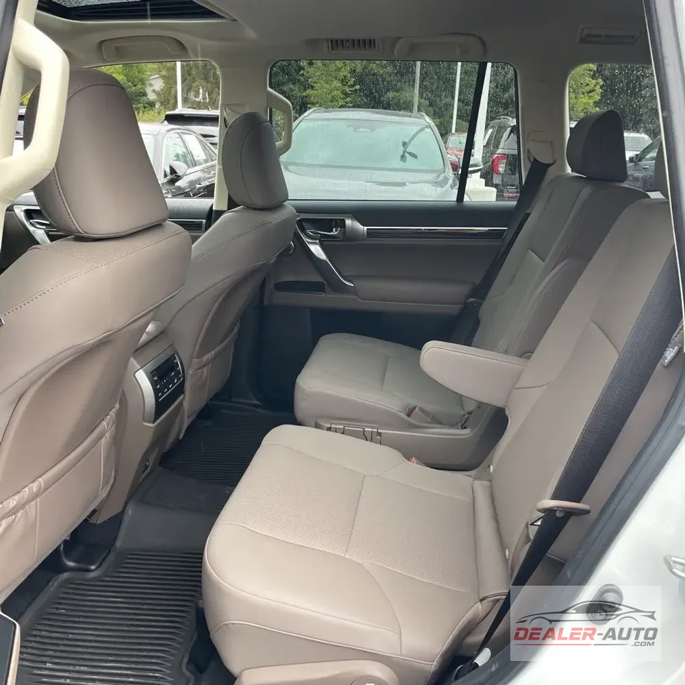 2023 Lexus GX 460 Base