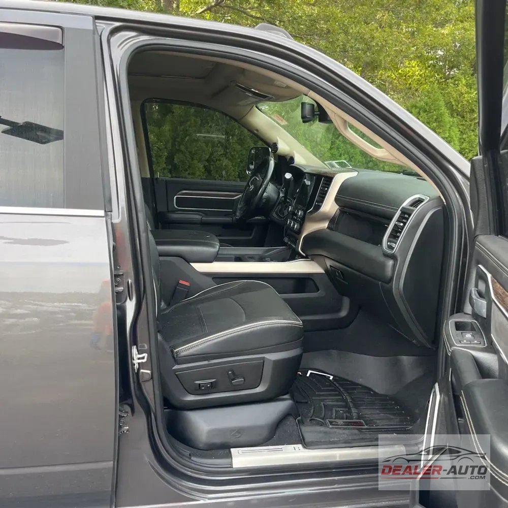 2020 Ram 3500 Laramie