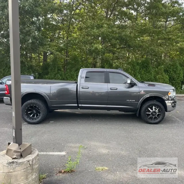 2020 Ram 3500 Laramie