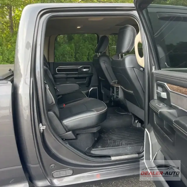 2020 Ram 3500 Laramie