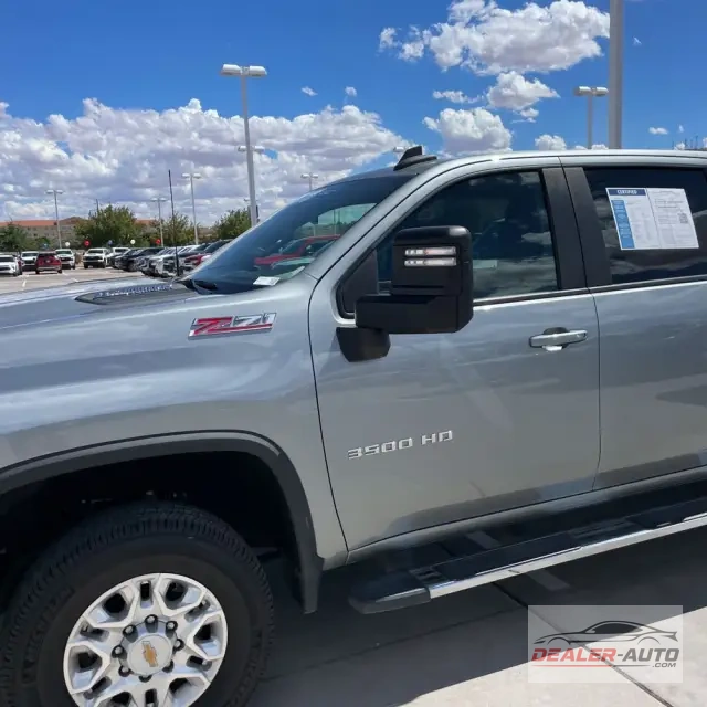 2024 Chevrolet Silverado 3500HD LT