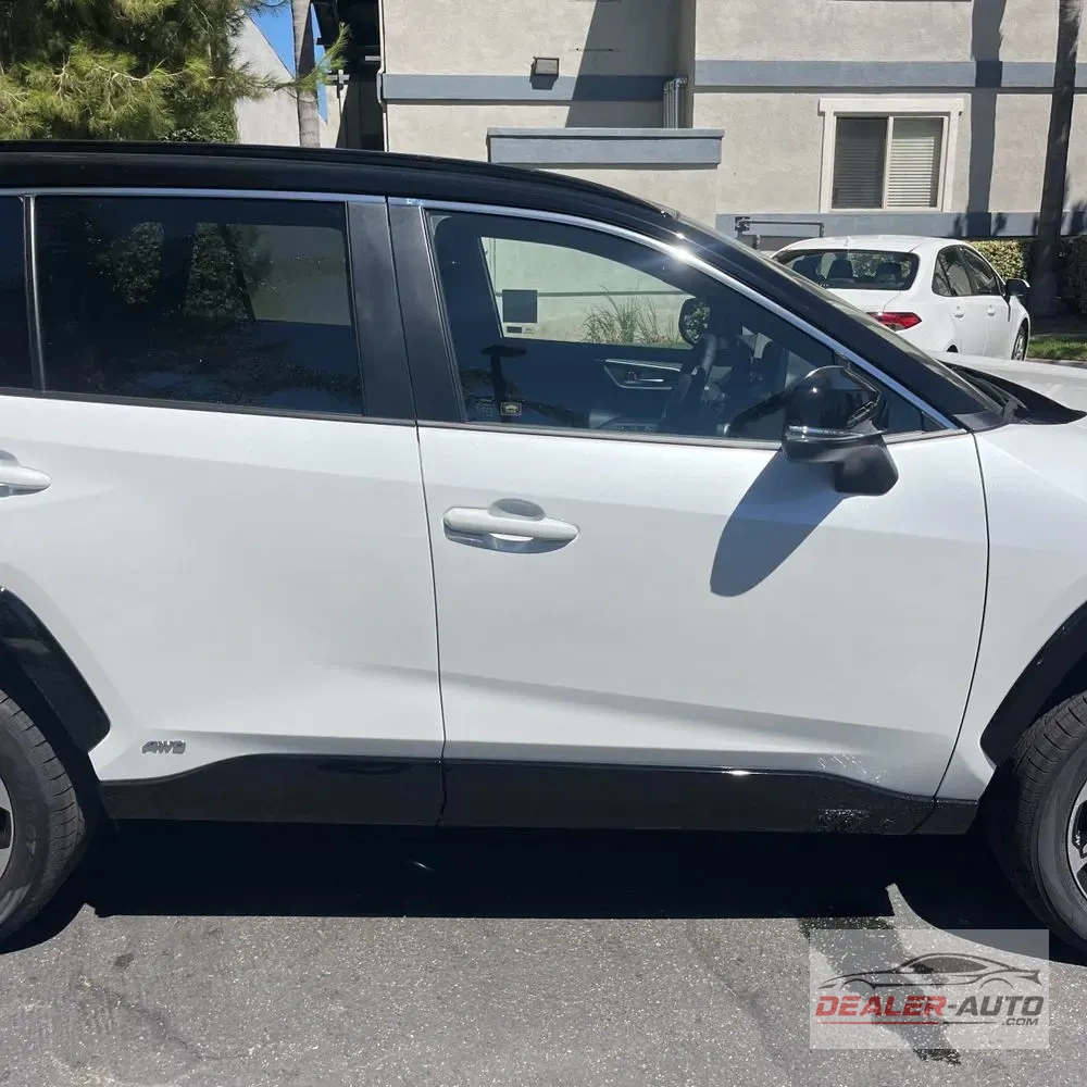 2025 Toyota RAV4 Plug-in Hybrid XSE