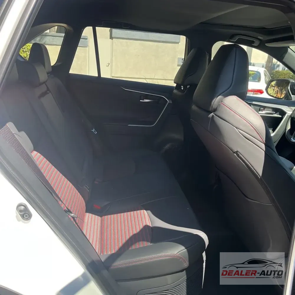 2025 Toyota RAV4 Plug-in Hybrid XSE