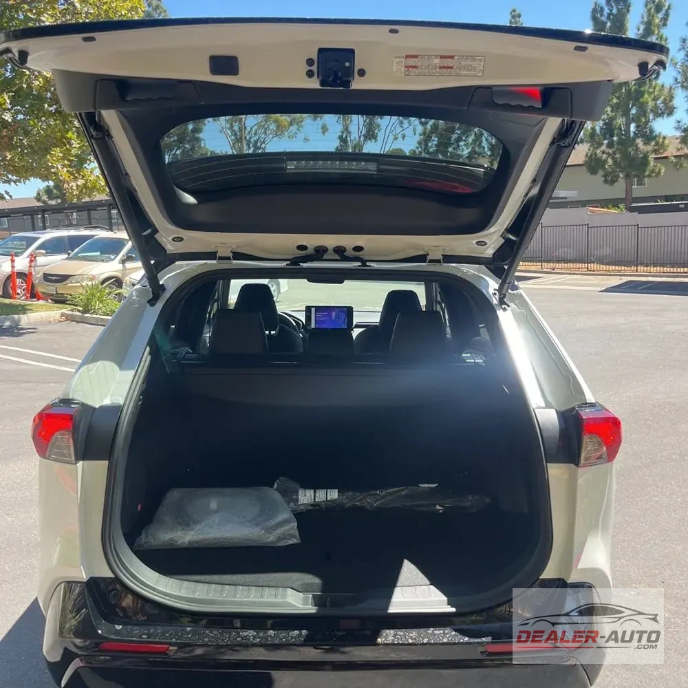 2025 Toyota RAV4 Plug-in Hybrid XSE