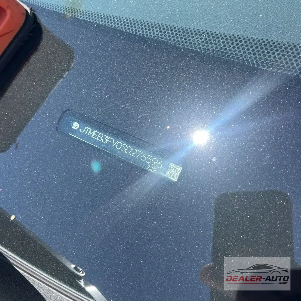 2025 Toyota RAV4 Plug-in Hybrid XSE
