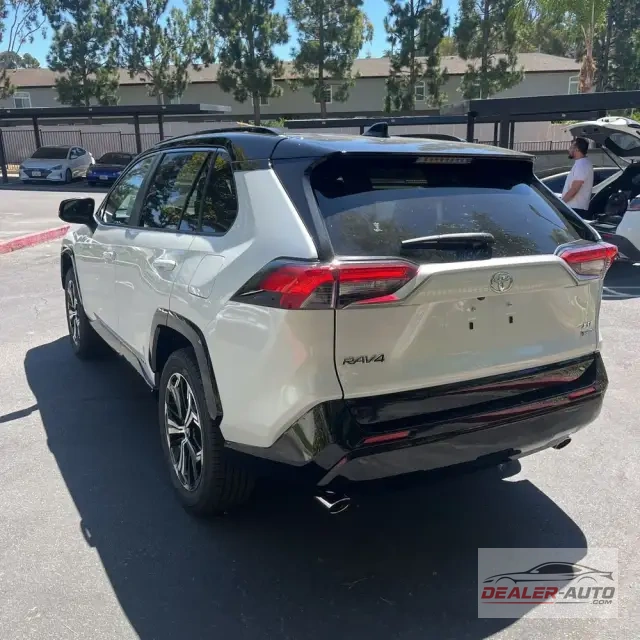 2025 Toyota RAV4 Plug-in Hybrid XSE