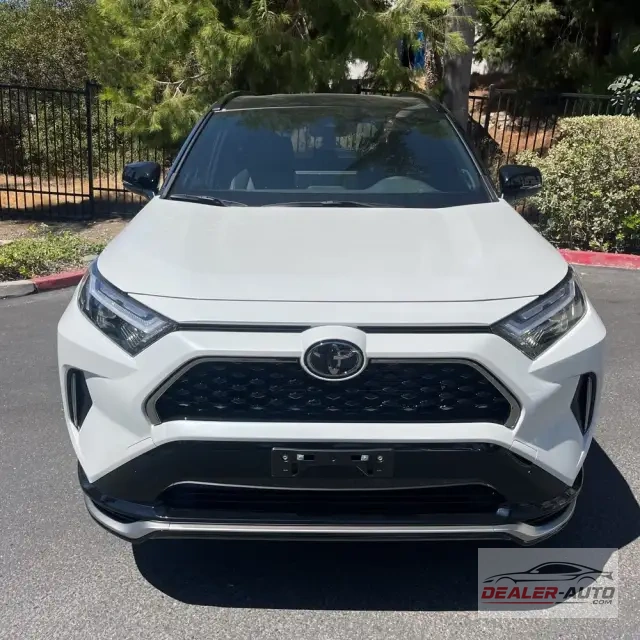 2025 Toyota RAV4 Plug-in Hybrid XSE