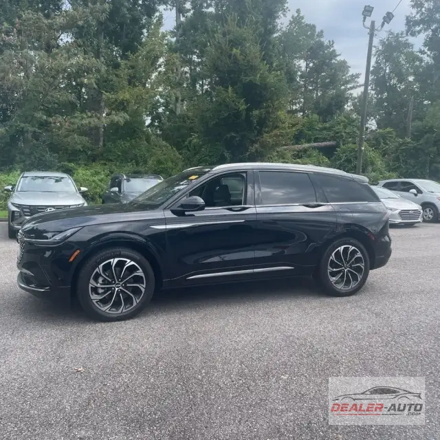 2024 Lincoln Nautilus Hybrid Reserve