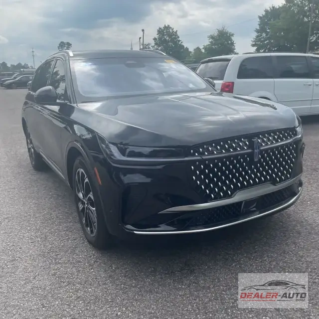 2024 Lincoln Nautilus Hybrid Reserve