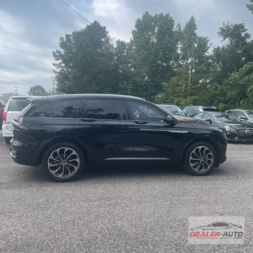 2024 Lincoln Nautilus Hybrid Reserve
