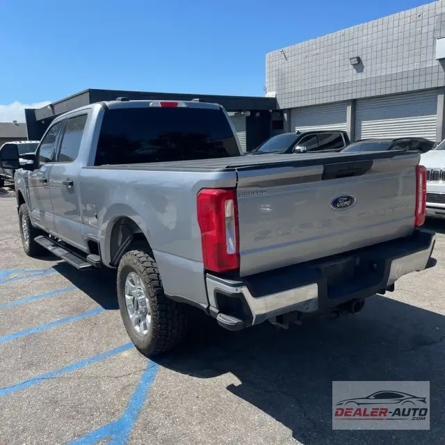2023 Ford F-250 Super Duty XLT