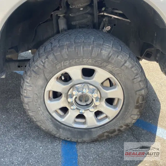 2023 Ford F-250 Super Duty XLT