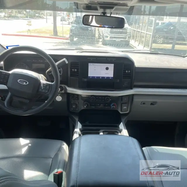 2023 Ford F-250 Super Duty XLT