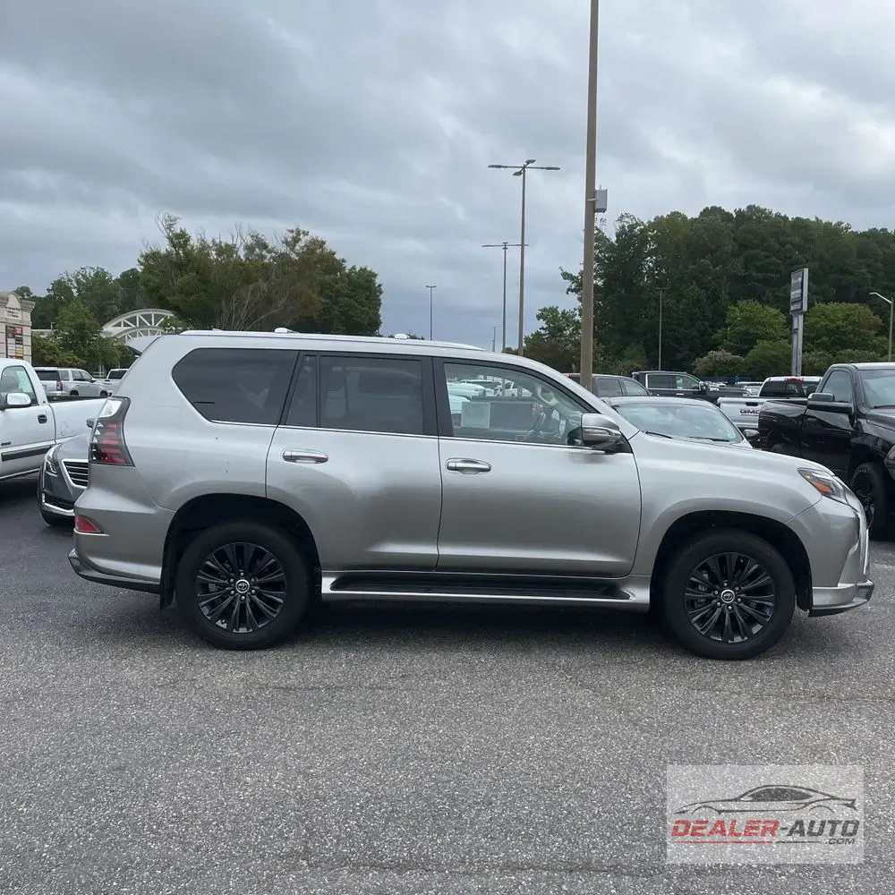 2023 Lexus GX 460 Base
