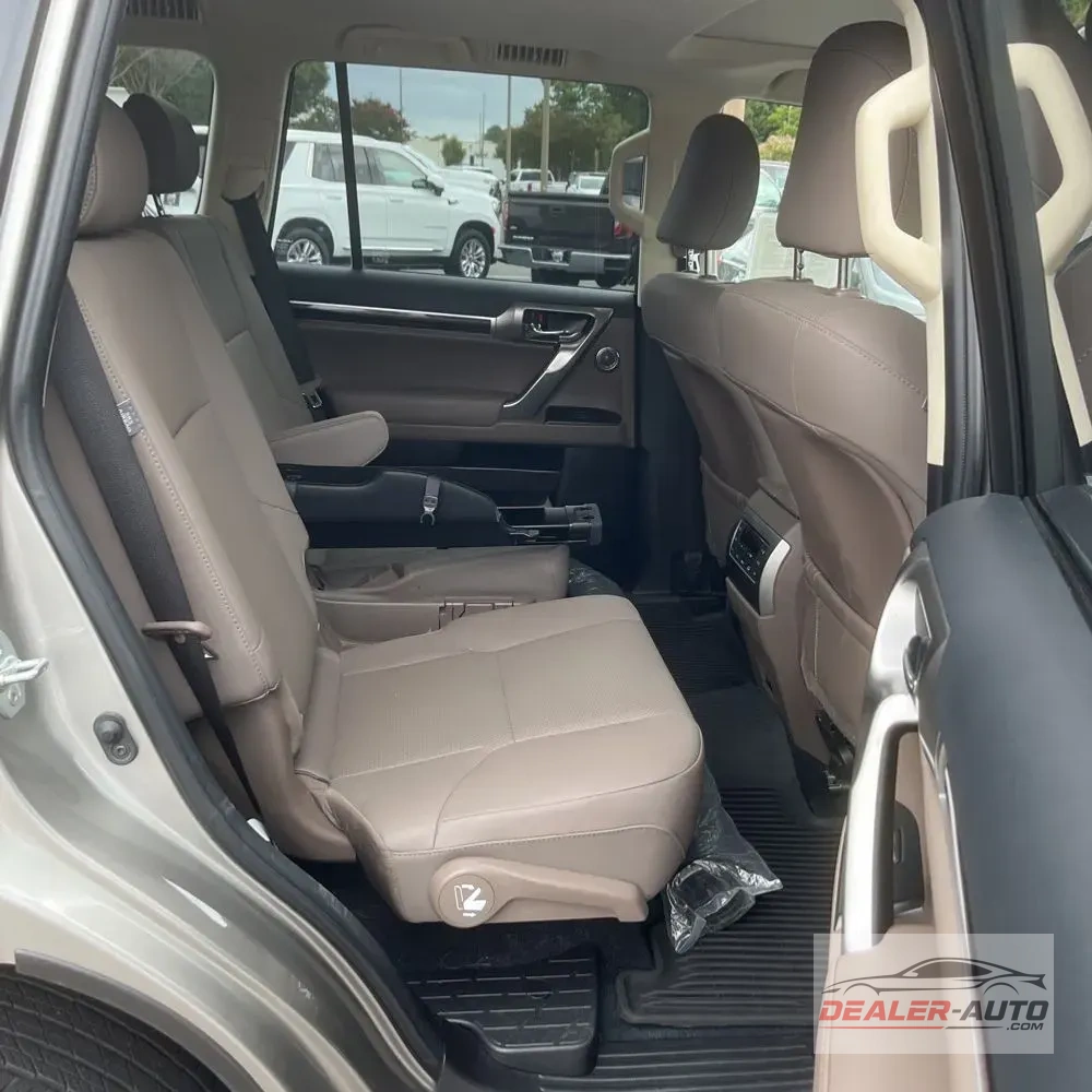 2023 Lexus GX 460 Base