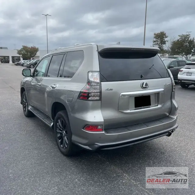 2023 Lexus GX 460 Base